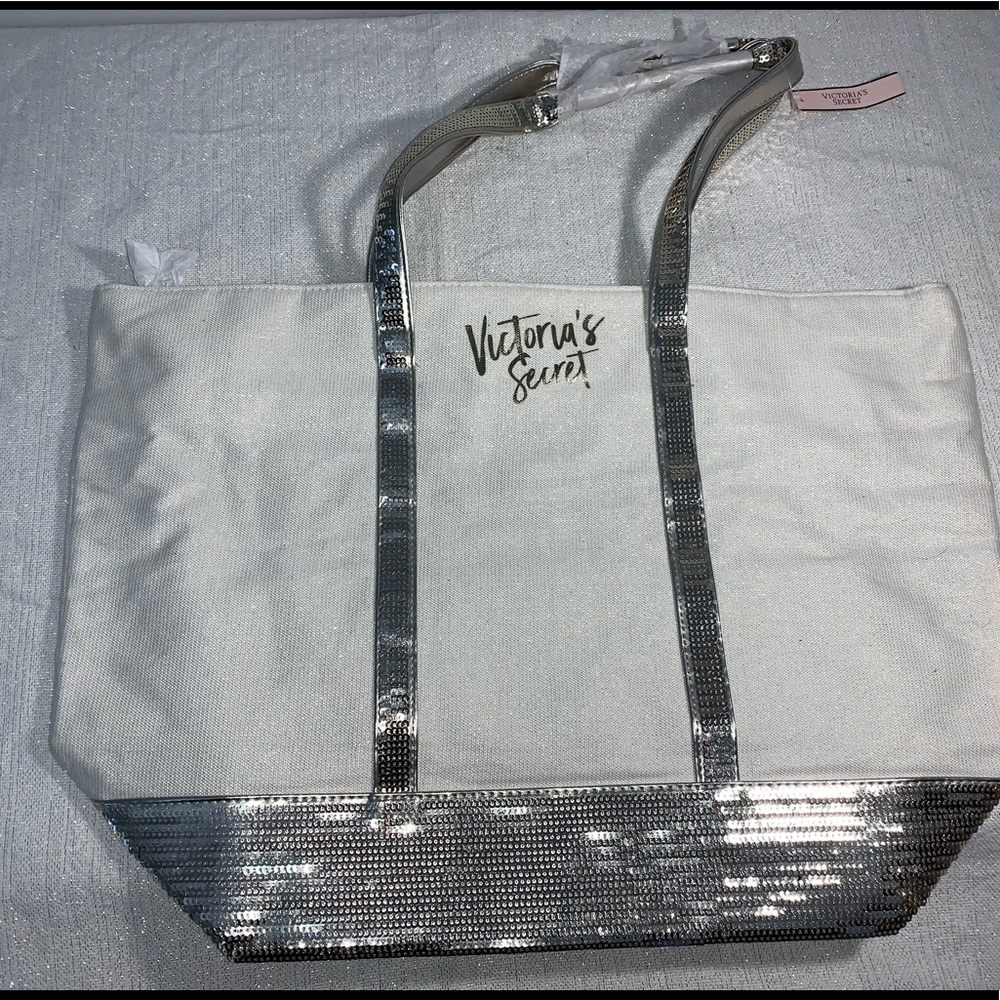 Victoria Secret overnight